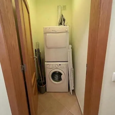 Lovely 2 Bedroom Inside A In * Албуфейра