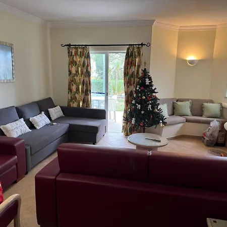 Lovely 2 Bedroom Inside A In * Албуфейра