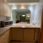 Lovely 2 Bedroom Inside A In Casa de Férias